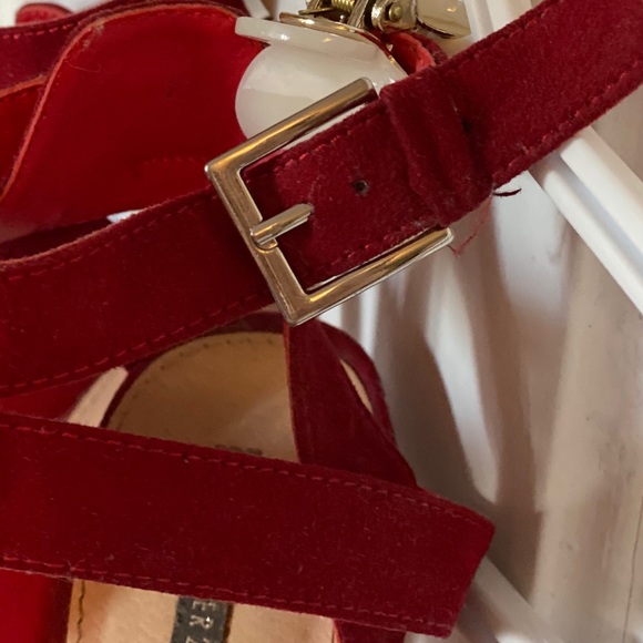 Burgundy “Dorothy” Heel - Picture 4 of 4